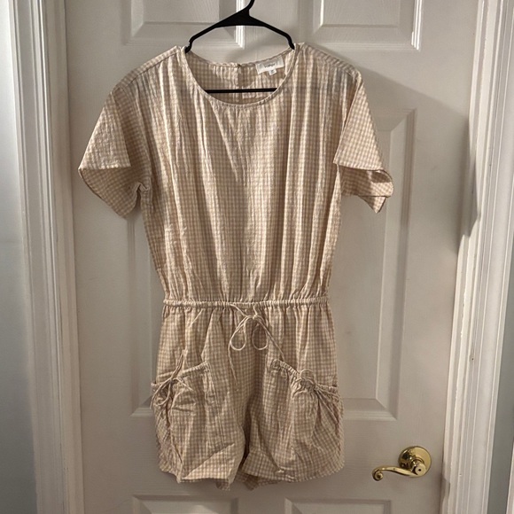 hersy Pants - Beige Gingham Short Sleeve Romper